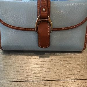 Dooney&Bourke Leather Wallet